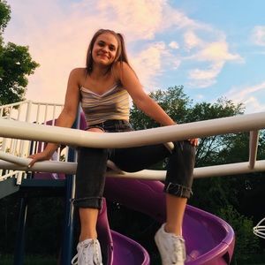 Meet your Posher, Marissa